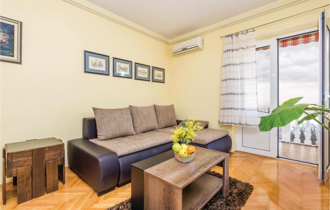 Lovely Apartment In Matulji With Kitchen Extérieur photo